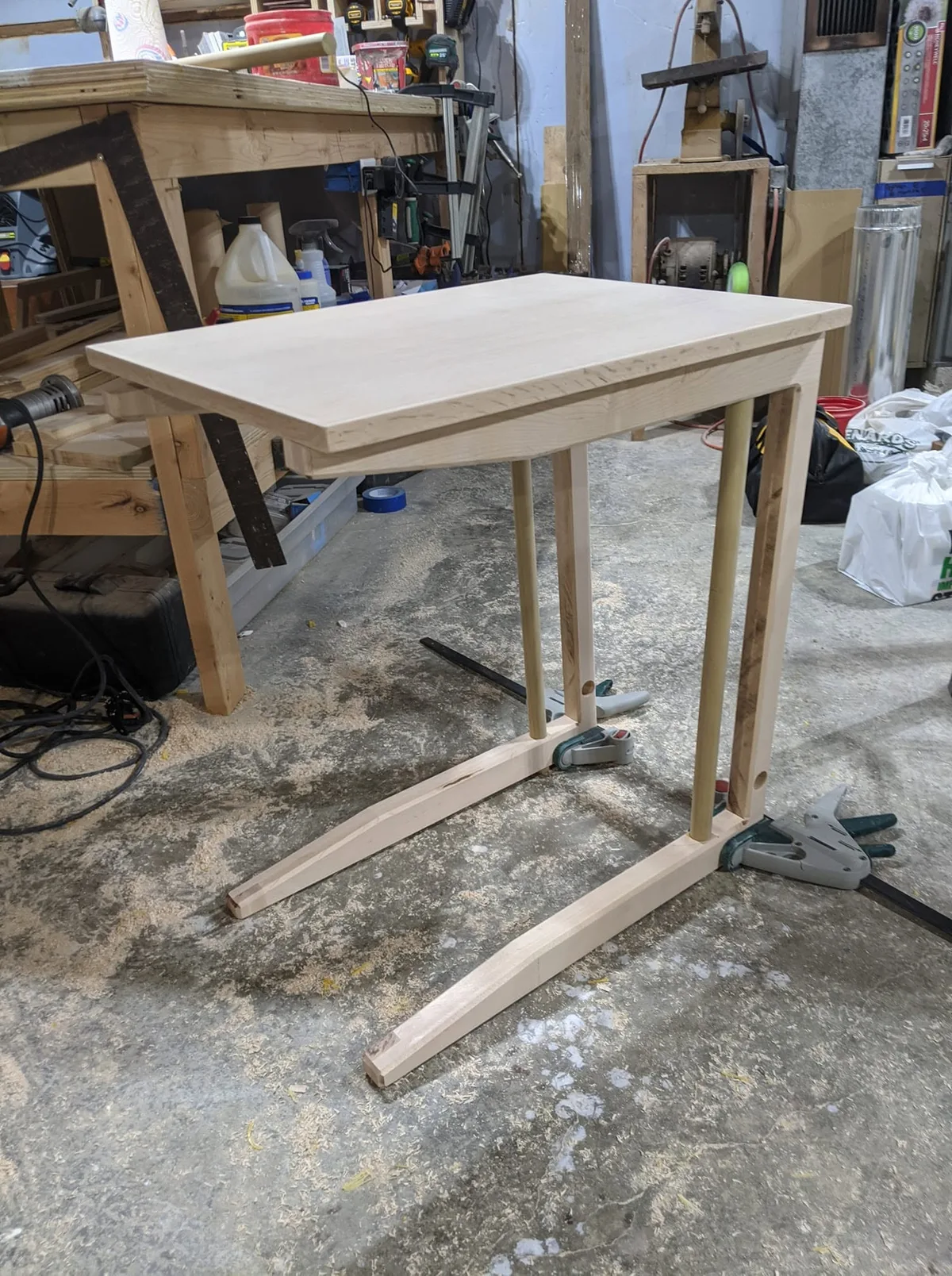 C-Table TV Tray